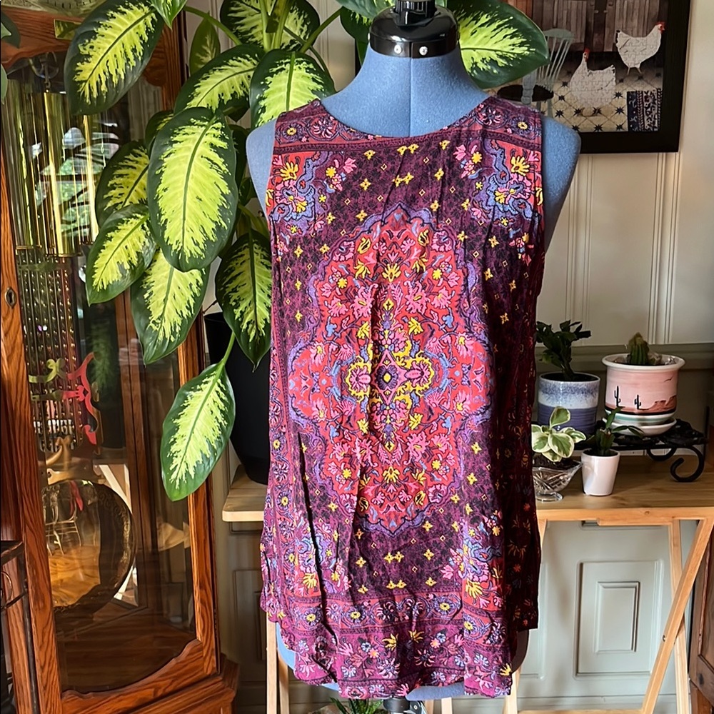 Gypsies & Moondust Floral Sleeveless Top - Purple and Red